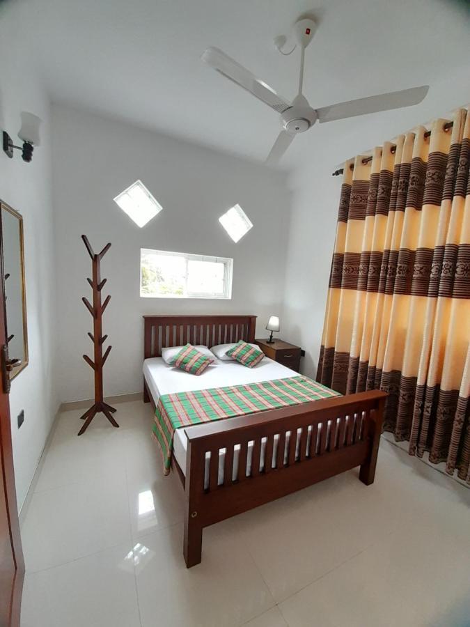 Jasmine Apartments Negombo Exterior photo